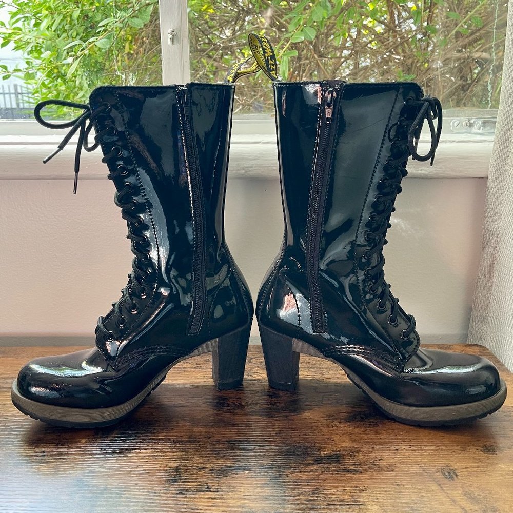 VTG Dr Marten "Dee" Patent Leather Heeled Mid Calf Boots US size 8 (EU39/UK6) - Picture 7 of 14